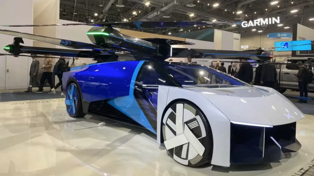 Xpeng impresiona con el lanzamiento del primer auto volador en China