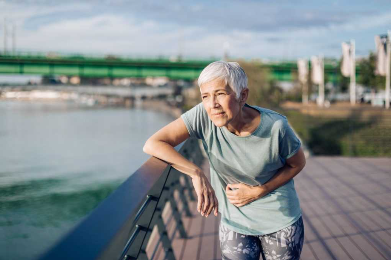 Hipersensibilidad visceral: El síntoma oculto de la menopausia que pocas conocen