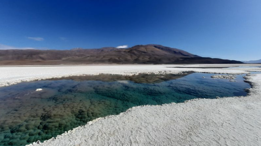 Descubren ecosistema único en la tierra con rastros de vida extraterrestre