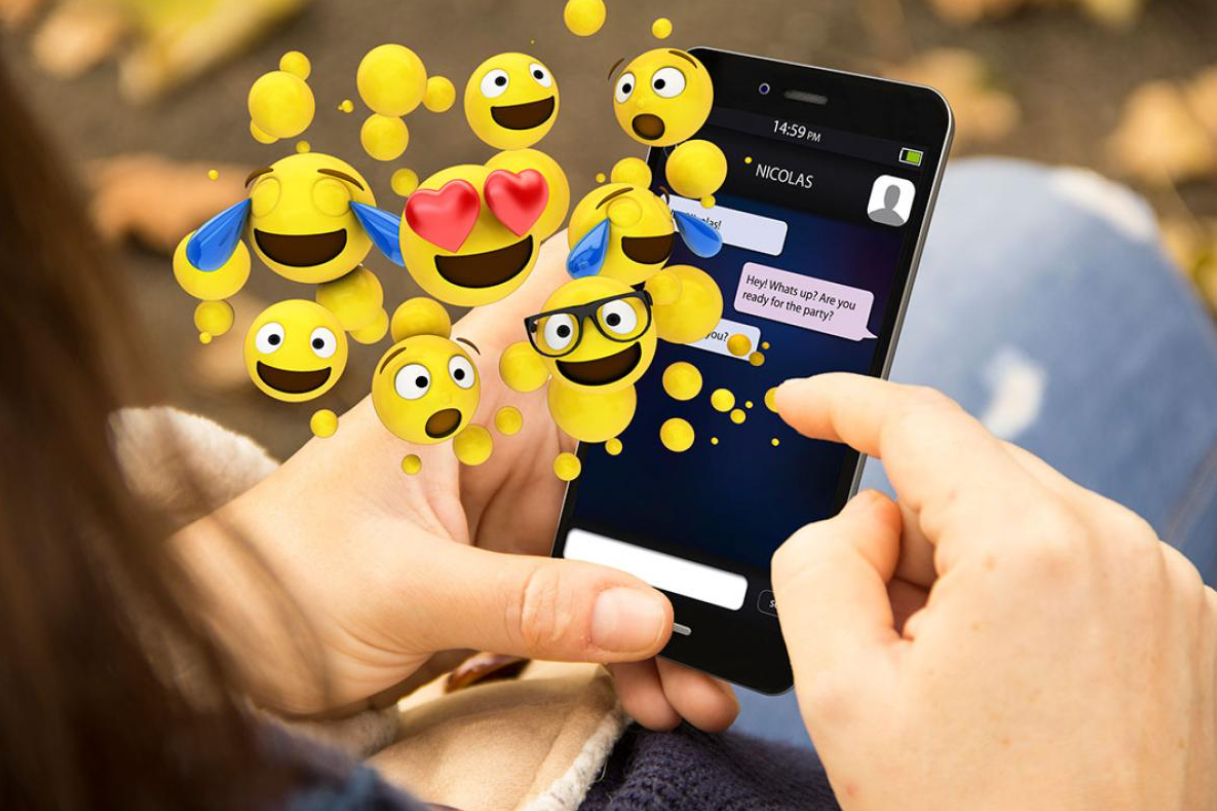 Descubre los Nuevos Emojis que Llegarán a WhatsApp en 2025