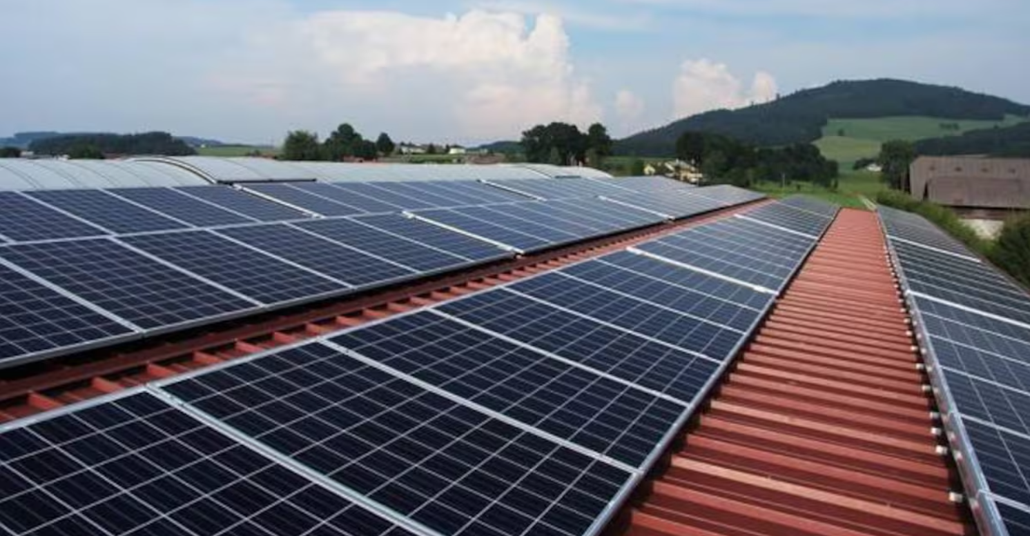 China establece un nuevo récord mundial en eficiencia solar: La revolución de la energía renovable