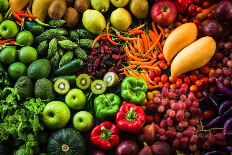 ¿Cuántas frutas y verduras necesitas al día para estar más sano?